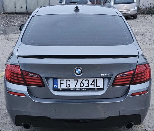 BMW Seria 5 cena 69900 przebieg: 177000, rok produkcji 2011 z Tuszyn małe 172